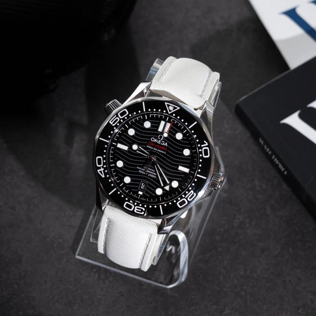 Artem Loop-Less HydroFlex Sailcloth Watch Strap - Nova Light